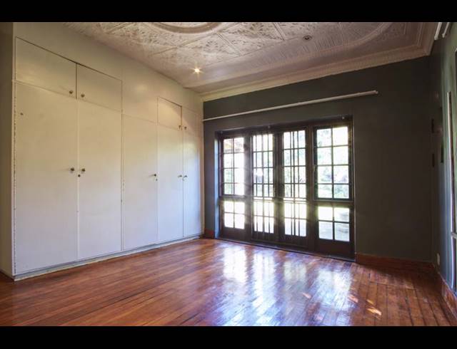 4 BEDROOM HOUSE FOR SALE IN GREENSIDE